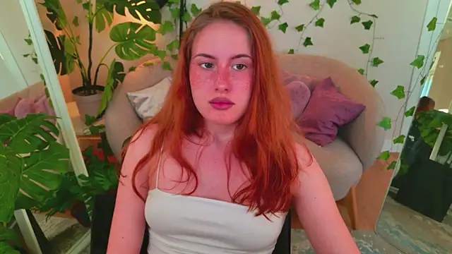 ChloeAster live XXX chat