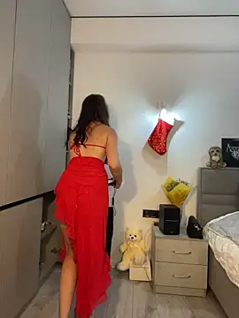 XXX chat uživo modela CurlyLara
