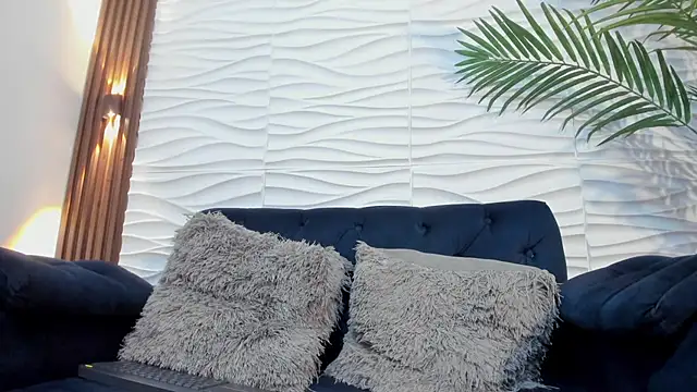 Pavo_tv Adlı Modelin Canlı XXX Sohbeti