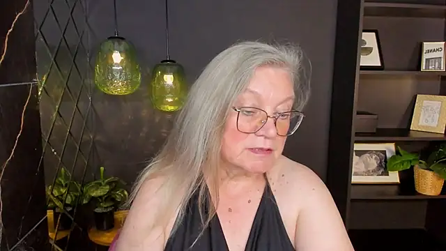 NataliMellow live XXX chat