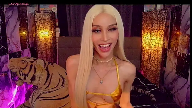 SeductiveSamanthaTS Adlı Modelin Web Kamerası Şovu