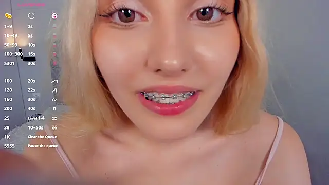 XXX chat uživo modela Barbiebloom