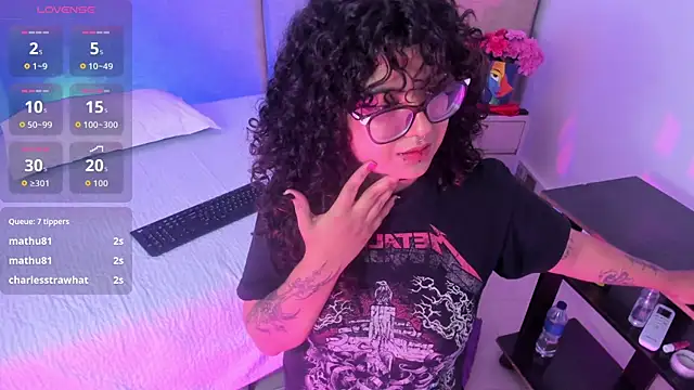 __Izumii__ live XXX chat