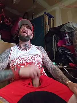 Beardedtattood 即時 XXX 聊天