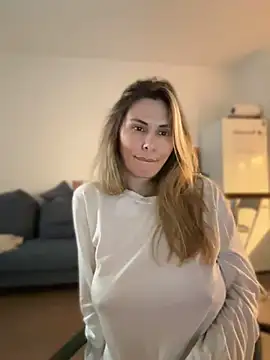 Chat +18 de abbyxluv ao vivo