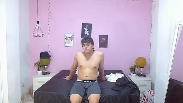 zayne_lyon's Live XXX Chat
