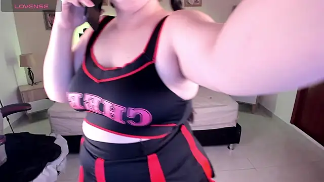 Chat XXX Live LolaVillalobos