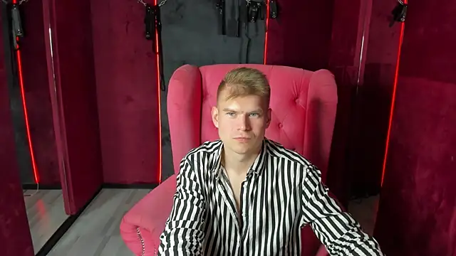 Chat +18 de Walter_Fry ao vivo