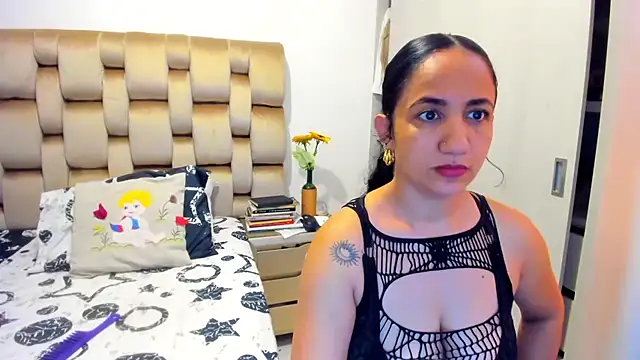 XXX chat uživo modela alaskmiller1