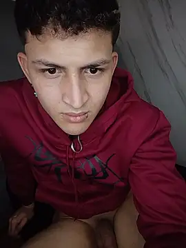 Chat XXX ao vivo de Axel_Romanov