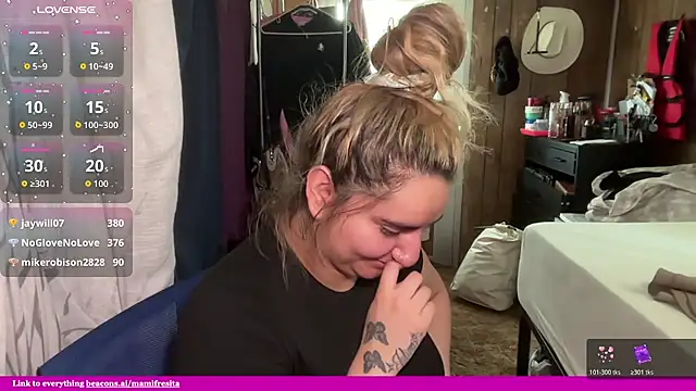 mamifresita's Webcam Show