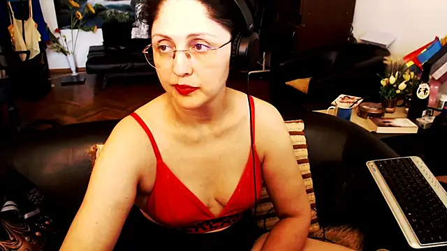 Imperatriza 라이브 XXX 채팅