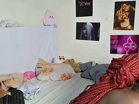 Aria_ah Adlı Modelin Canlı XXX Sohbeti