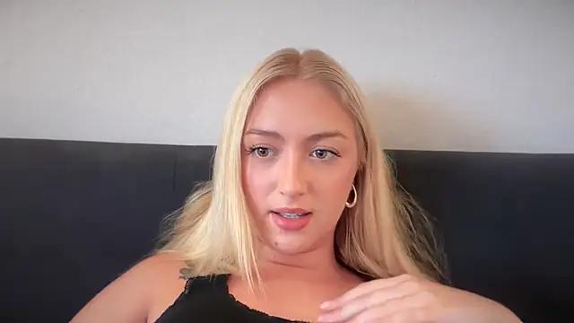Show Webcam de Kitty_Swetty