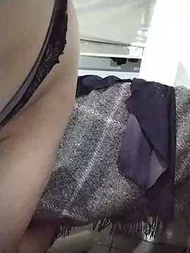 eroos_twink Chat XXX in diretta