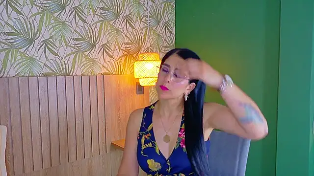 Sunny_River's Live XXX Chat
