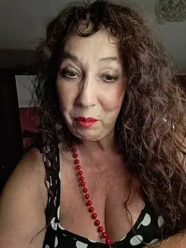 GypsyEsmeralda 라이브 XXX 채팅