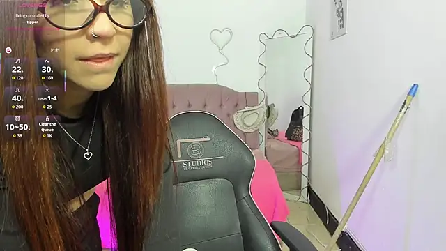 دردشة ZAAFIRA_TAY الجنسية المباشرة