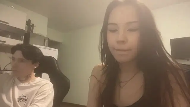 Frenchtamer Chat XXX live