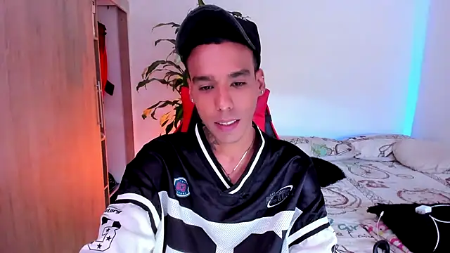 Chat XXX en directo de Damianwhite