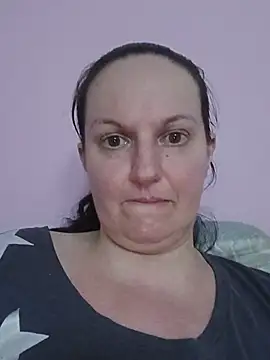 BustyLadyAlma Chat XXX live