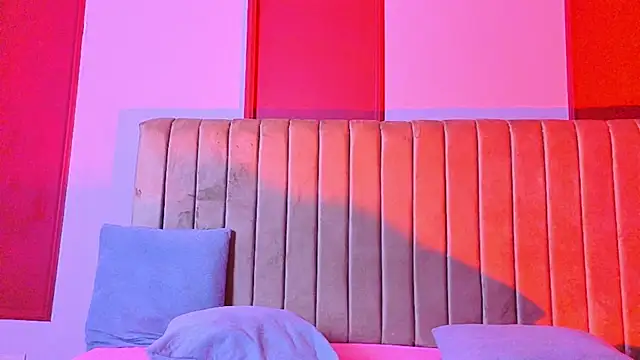 XXX chat uživo modela AlessiaRose_CR