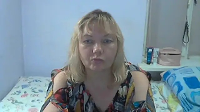 Lusi-777 Chat XXX in diretta