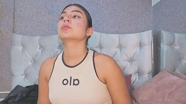 Chat XXX en directo de VictoriaaLopez