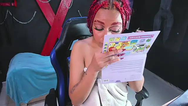 Chatroom XXX en direct de Zayury
