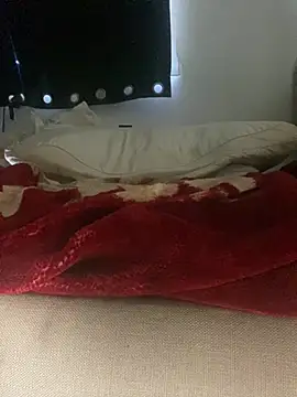 Chat +18 de GusanoDelicioso ao vivo