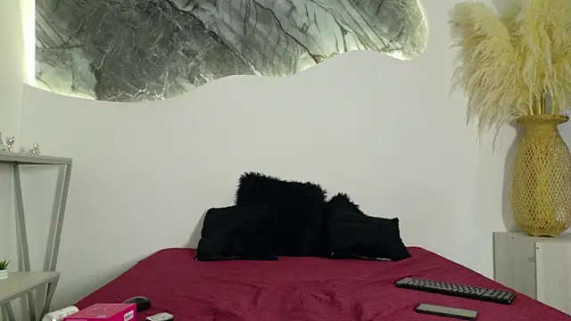 Monyel_Blake Adlı Modelin Canlı XXX Sohbeti