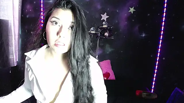 DaisyMoon_ Chat XXX in diretta