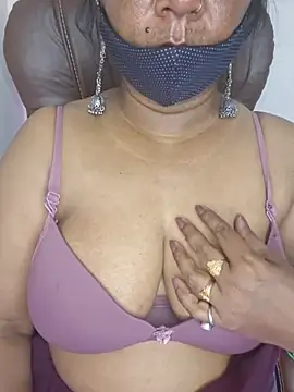 MISS-LOVEV's Live XXX Chat