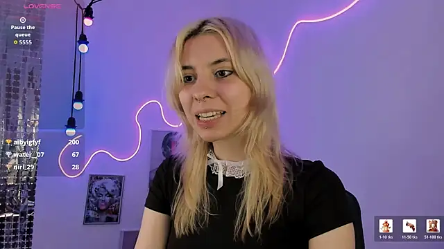Camilla_Evers live XXX chat