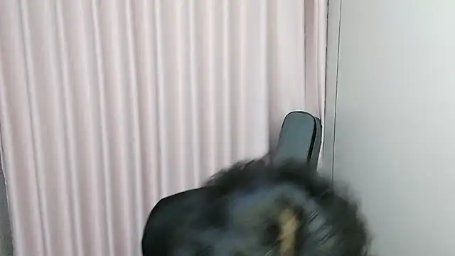 wssoo11 – Naživo XXX chat