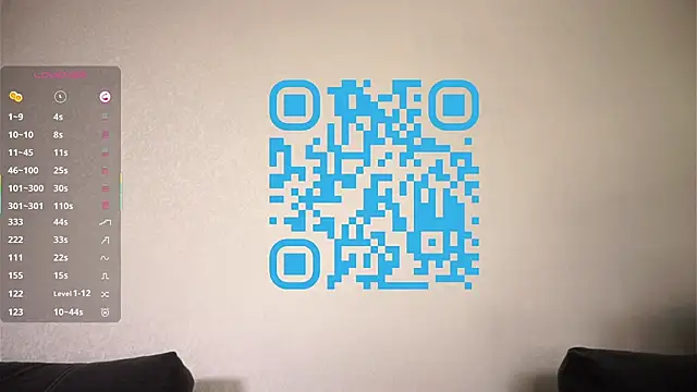 QueenieMerow Live XXX-Chat