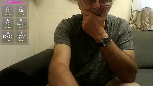benny12369 – Naživo XXX chat
