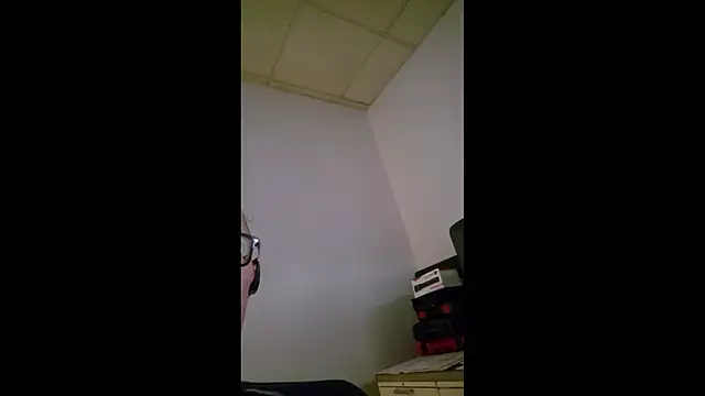 chronic_vibez's Webcam Show