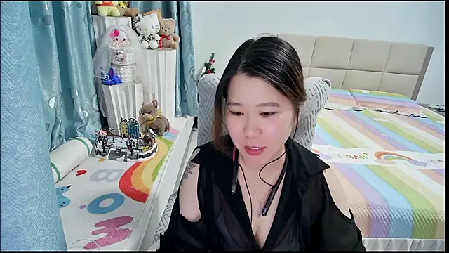 OnlyLove-2026's Live XXX Chat