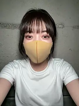 minami_room's Live XXX Chat