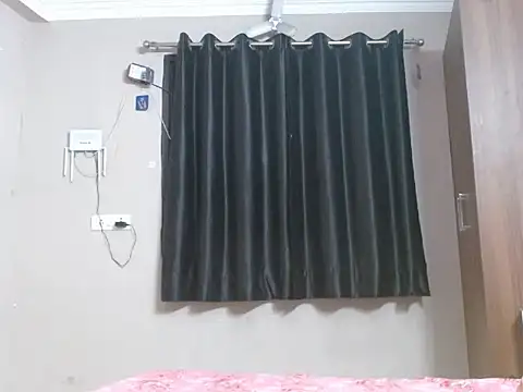 Chat XXX ao vivo de zaanbi