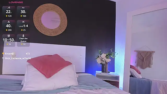 VioletPaket Adlı Modelin Canlı XXX Sohbeti