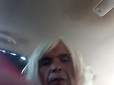 dustbunny64 webkamerás műsora