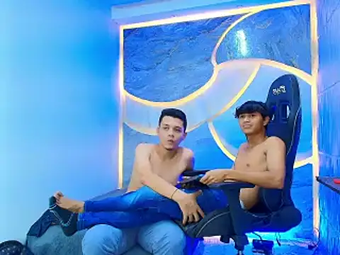 Benjamin_Alam Chat XXX live