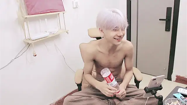 VIP-77 Show Webcam