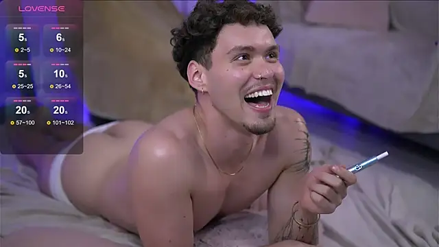 CurlyStarX Live XXX Chat