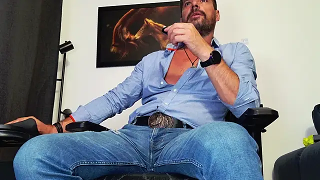 دردشة ChrisKox الجنسية المباشرة