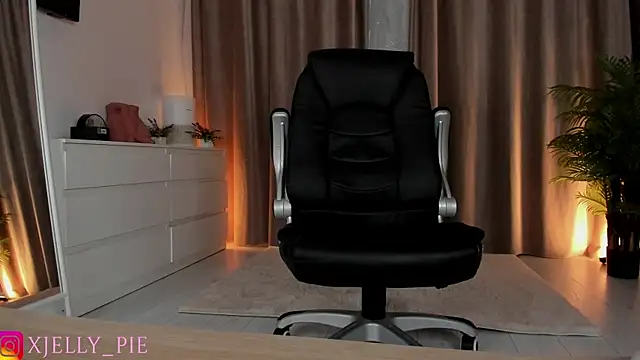 JellyPie's Live XXX Chat