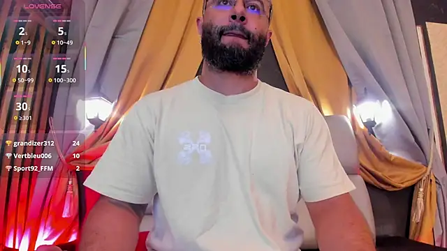 Luke__09n Live XXX chat