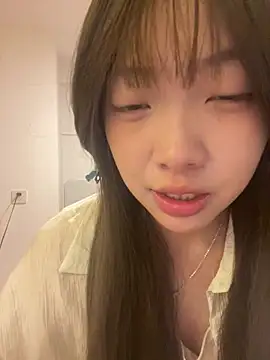 YY-1-1-1 live XXX chat